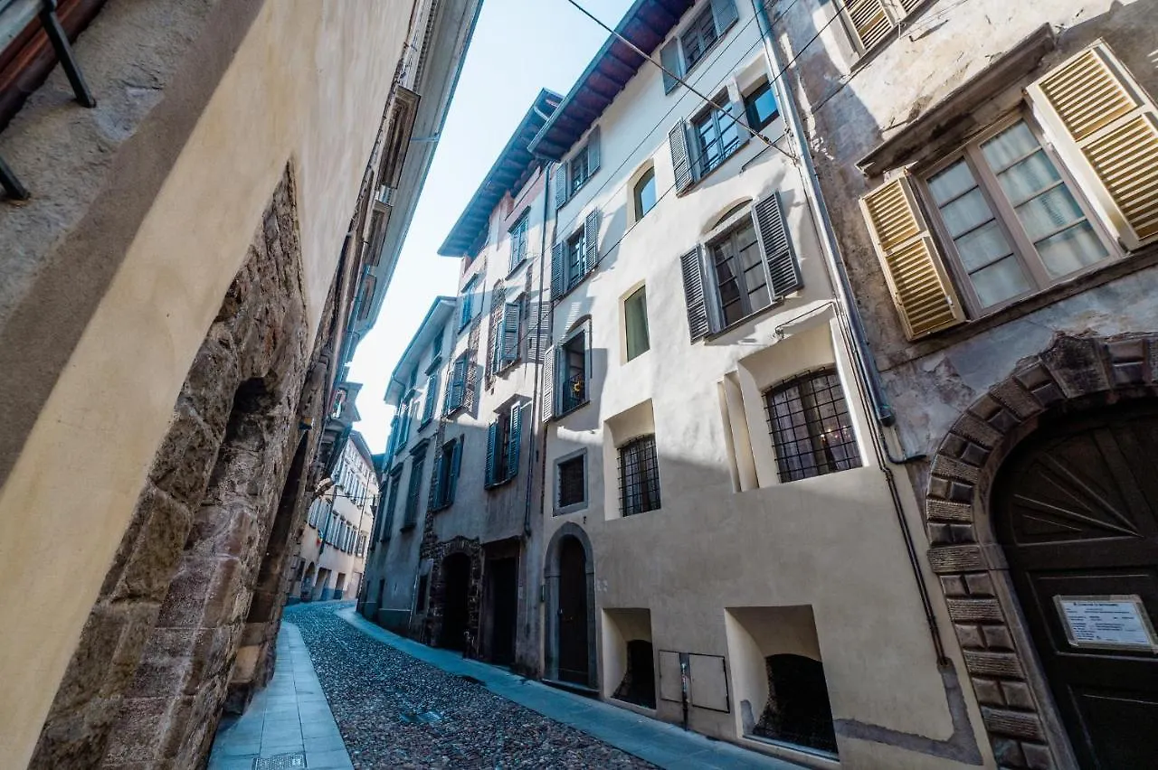 Feel - Salvecchio Apartments Bergamo