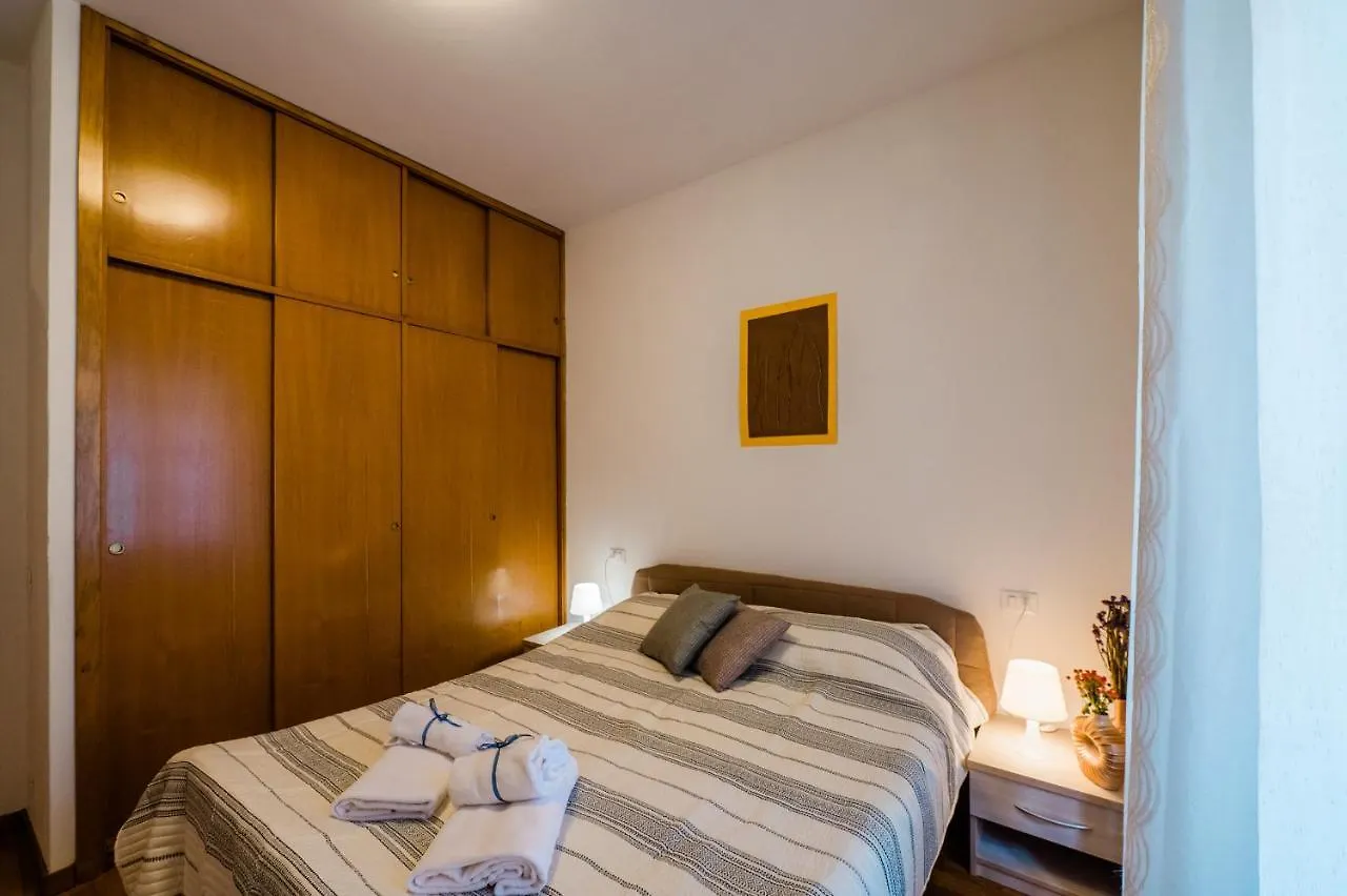 Feel - Salvecchio Apartments Bergamo 0*,